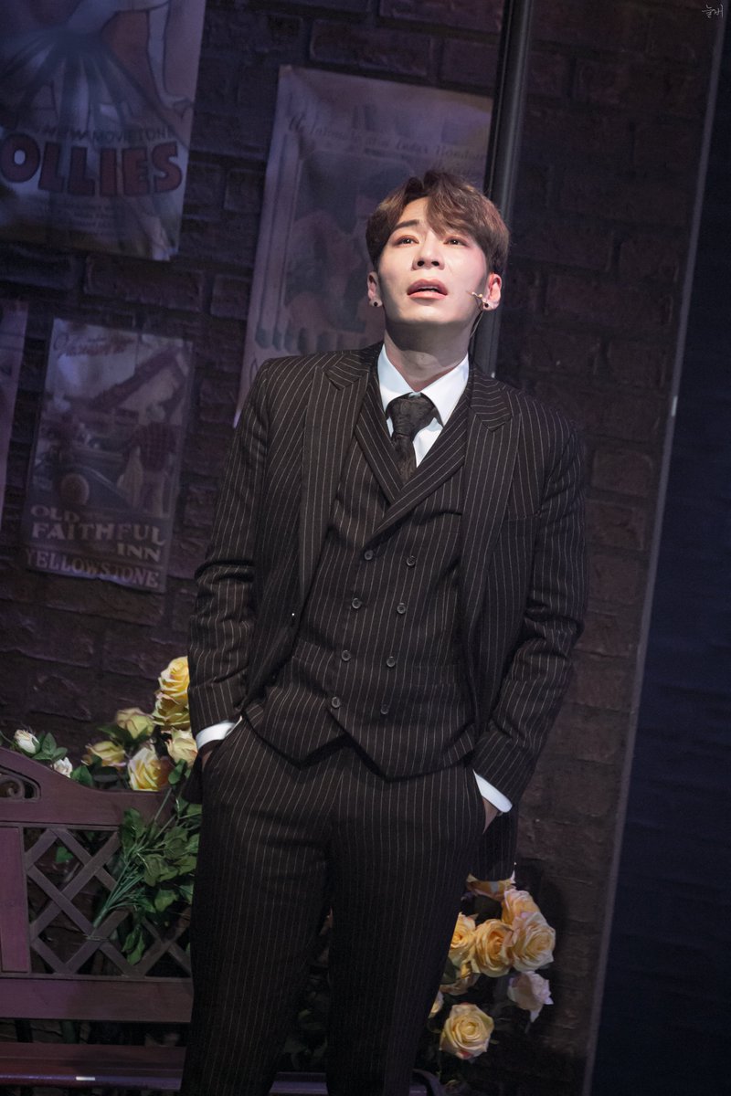 늘버네 tweet media