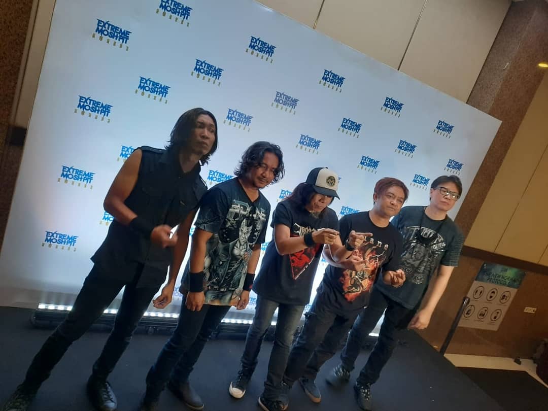 Terima kasih, haturnuhun, thank you Extreme Moshpit Awards 2020 for having us in the event on the 28th of November, 2020! Our respect and salutation to each of you folks in the Extreme Moshpit! Hail Edan!" \m/
•
#extrememoshpit #extrememoshpittv #extrememoshpitawards #edane