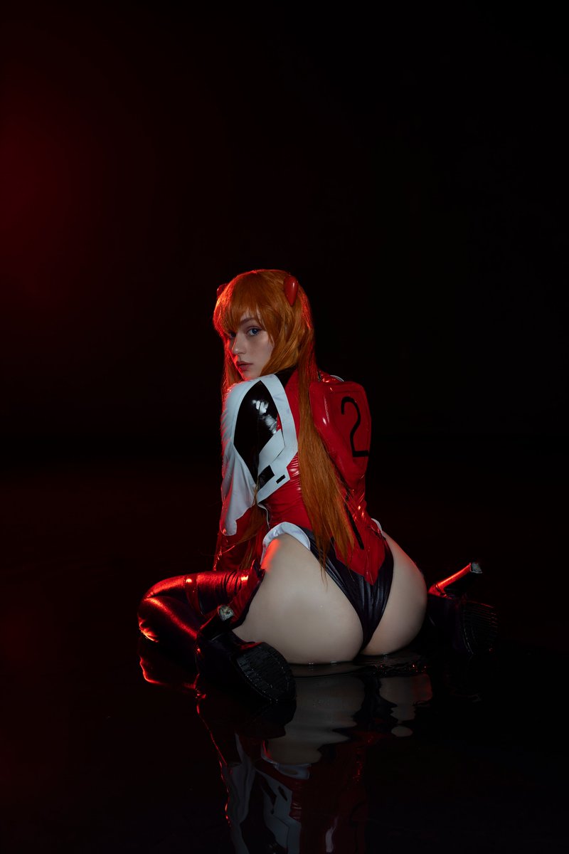 Hello~o~o!💫 Today is the ✨last day✨ when you can get two sets on my Patre0n: cosplay in bunny-girl Honey and the adult version of Asuka Langley! 😌♥️ https://t.co/oFBBbPhFxW