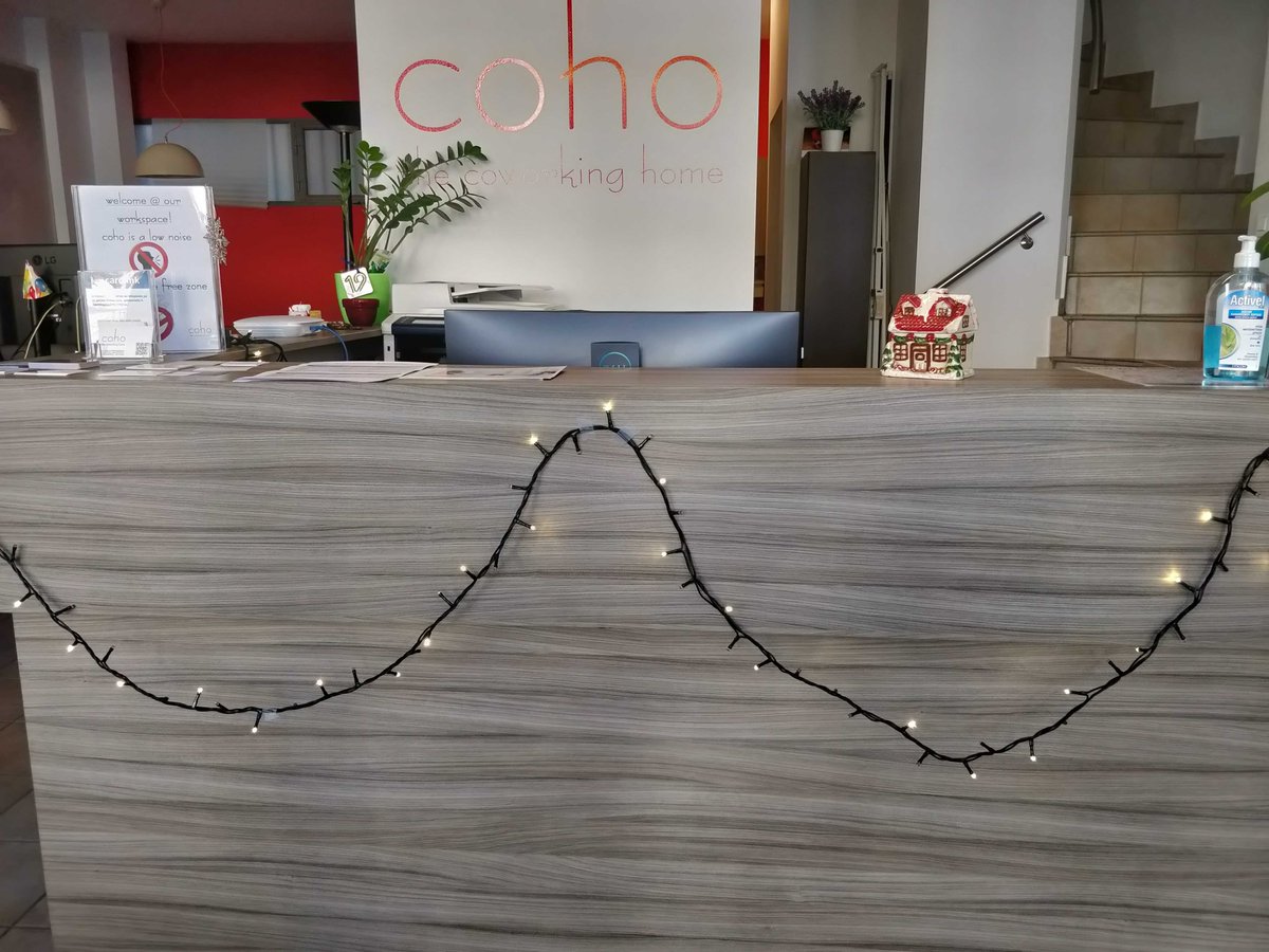 Have a nice week from Christmasy coho🎄

#cohogr #cohocommunity #coworkingcommunity #christmas