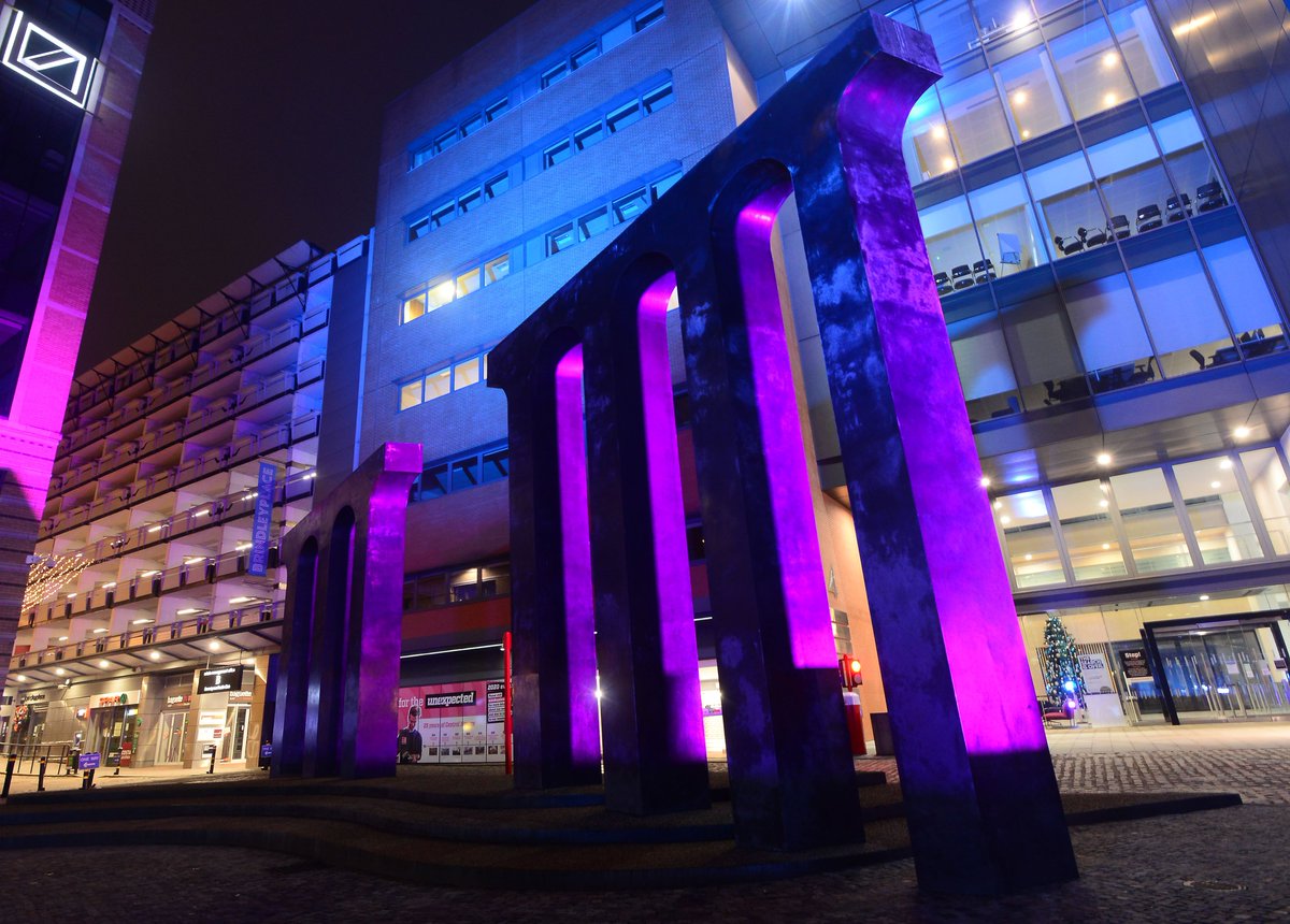 We know that for many, Brindley is normally THE place for Christmas celebrations. Although we are really sad that we cannot welcome you in the usual way this year, we are spreading some festive cheer with a touch of sparkle in Central Square! #Bimingham #Christmas #Christmas2020