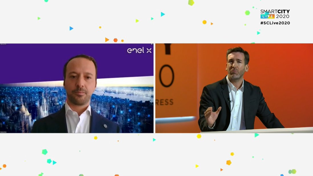 SmartCityexpo's tweet photo. Valerio Vadacchino @EnelXGlobal explains how they're helping municipalities be #EnergyEfficient and #Green with:
💡#SmartLighting
📈#CityAnalytics
⚡#eCharging
🚍electric #PublicTransport
🏡#GreenBuildings
Watch the #SCLive2020 session on @_tomorrowcity
👉https://t.co/nu3xOpAmXq https://t.co/7oHZc4JCgW