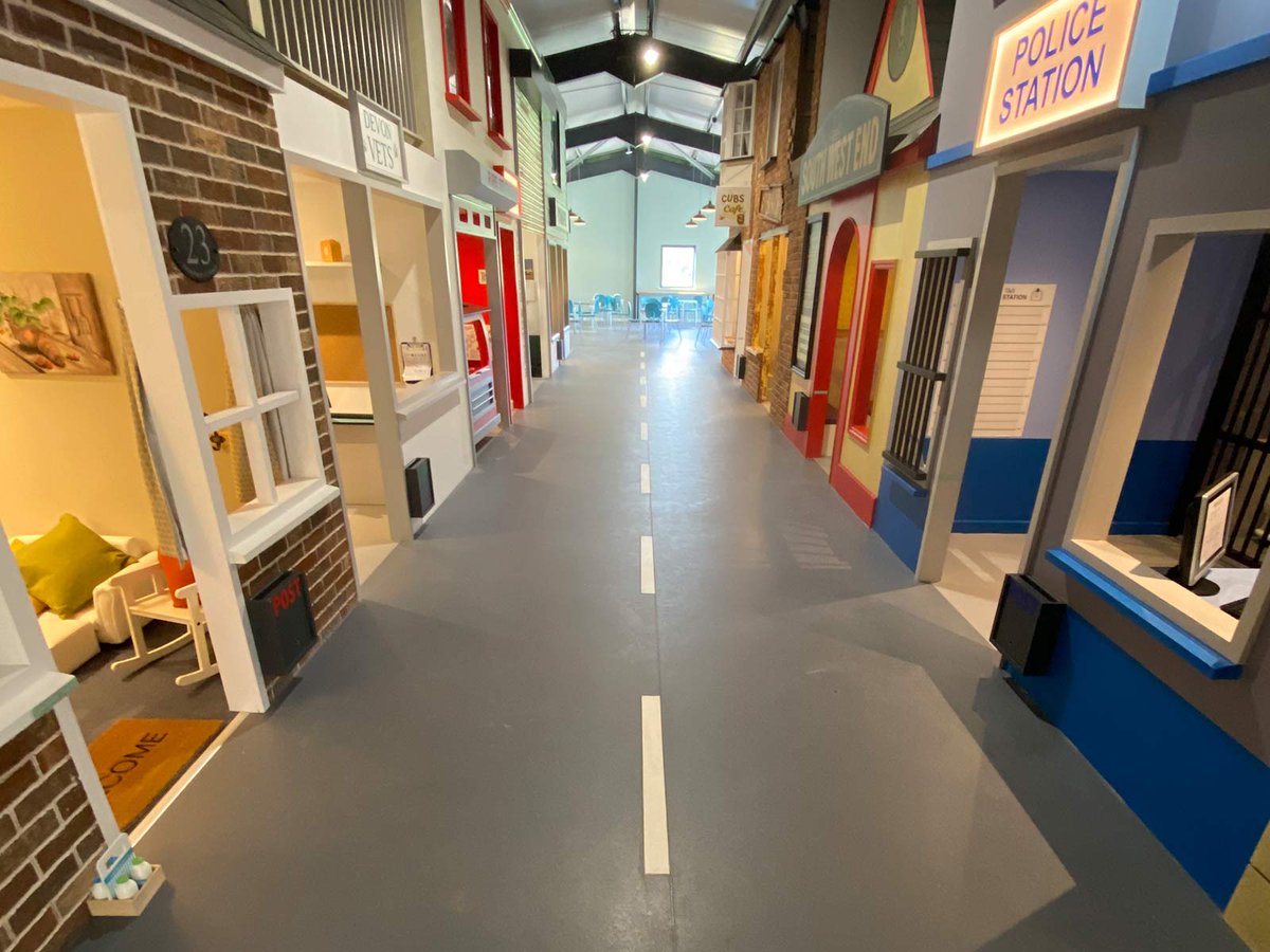MattersSw's tweet image. This job has got to be 2020's winner for "Most Fun Venue for a Flooring Installation" award! 🏆  We were delighted to be able to help Bear Town with nearly 600 M2 of flooring at their new tourist attraction for toddlers in Devon.  flooringmatters.org/portfolio-item…