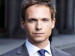 BaguetteDela's tweet photo. Are they the same person? #Suits #industryHBO https://t.co/de4WhJVH6o