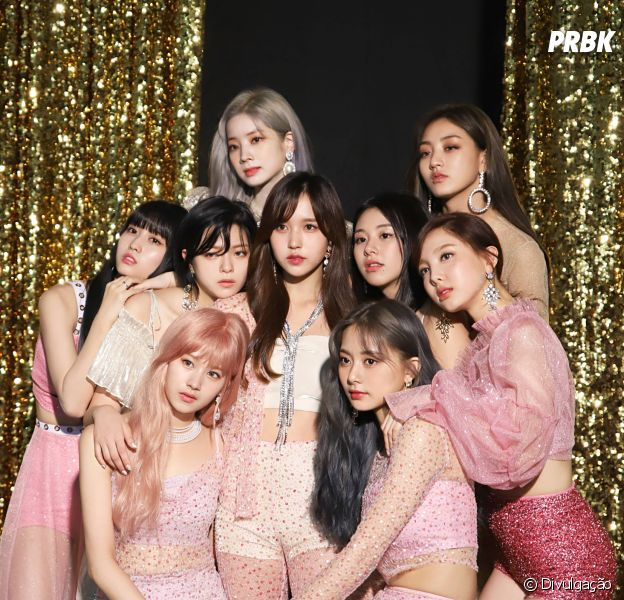 npomvtt's tweet image. Netizens mostram descontentamento com a LINE-UP do MAMA 2020. Muitos apontam a falta de girlgroups, quando a premiação terá 13 boygroups se apresentando e 5 girlgroups. Também há a pergunta sobre os ggs rookie Weeekly e Secret Number que não fazem parte da lineup atual.