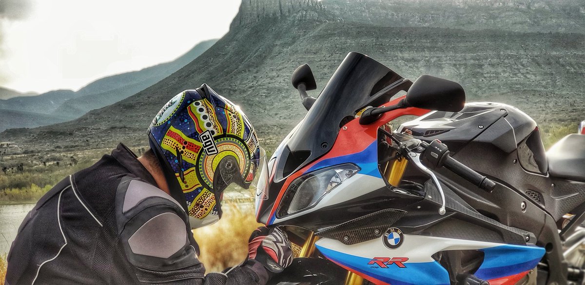 Un poco de shooting en vacaciones
#motos #moto #motorcycle #motor #motocross #motorbike #motogp #bmw #grauecorte #titan #bikelife #cg #motolife #motociclista #f #a #mototerapia #fan #biker #bhfyp https://t.co/KJVuhOP1p1
