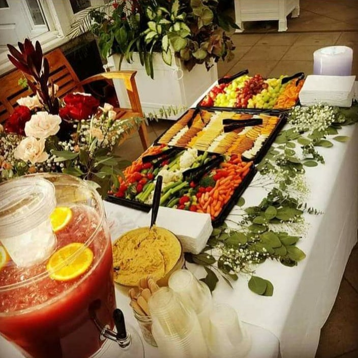 Call us to cater your next event: 405 585 7486 #foodie #EatLocal #weddings #family #party #Christmas2020 #NewYearsEve