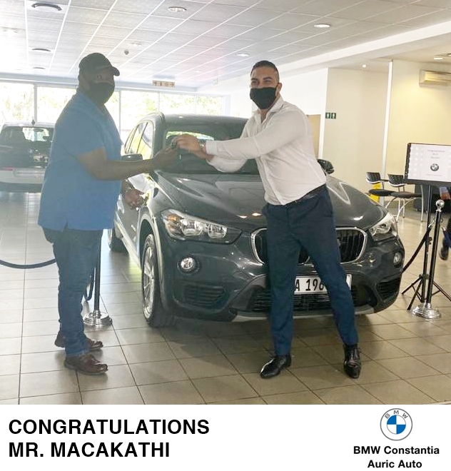 Welcome to the BMW family, Mr. Macakathi! May every journey in your new ride be one to remember!
Sales Executive: Chad
#BMWConstantia #AuricAuto #BMW #Deliveries https://t.co/JevEjaI0Bv
