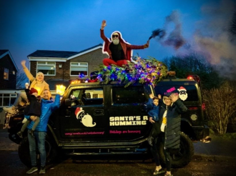 #santasahumming book a slot for our trendy Santa to come to your door meet and greet COVID safe and grab a prezzy.......