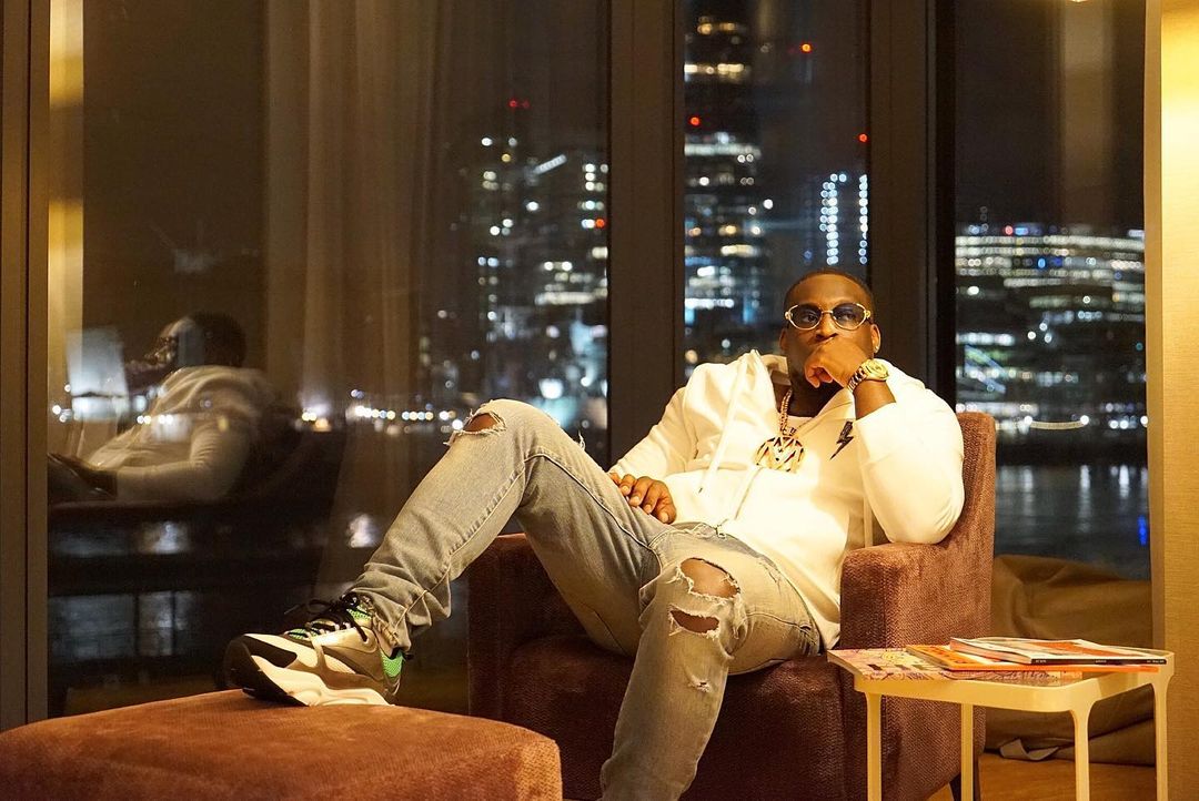 trenchmag's tweet image. .@H_Moneda cements his status in the rap scene with 'Flex Therapy 2'.

🔗 bit.ly/3fPmP69