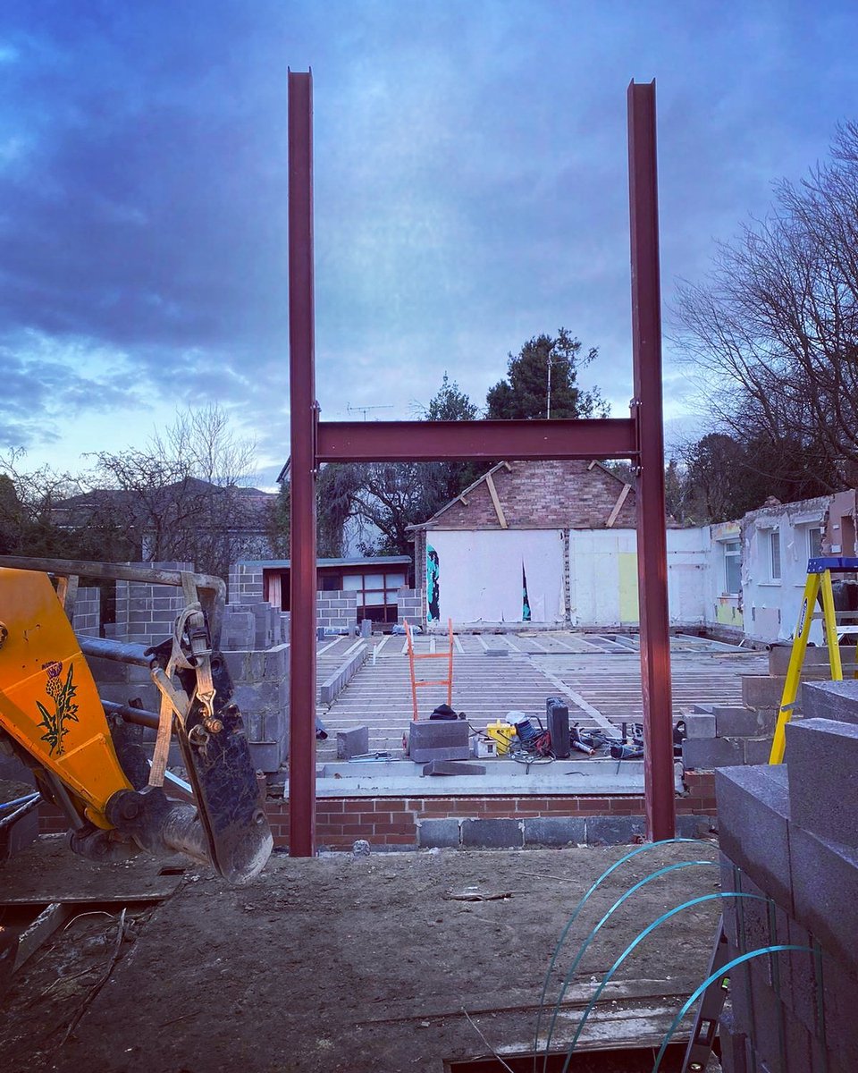 The beginning of an apex frame supply and install carried out in Darras Hall last week.

The frames are becoming very popular on larger houses to accommodate a glass front  from floor to roof height.

Can't wait to see the finished product 👍

#steel #building #fabrication #NE