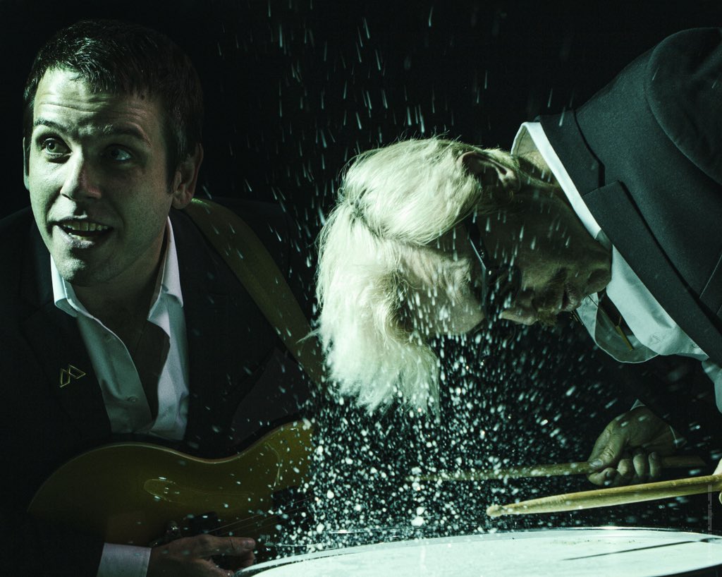 -_==-_ Someone get this man a towel -_==_