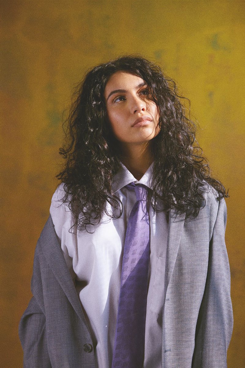 Floridabab95's tweet photo. 2 years ago today Alessia Cara released her album The Pains Of Growing this album is amazing it has amazing songs including the hits Growing Pains it’s a masterpiece 😍😍😍 #alessiacara #thepainsofgrowing #2yearsofthepainsofgrowing https://t.co/iEctgjodTJ