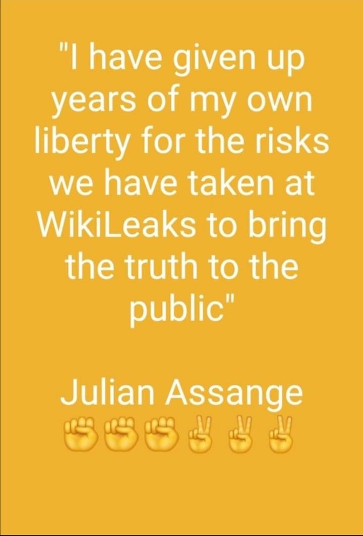 TaraCleary13's tweet photo. DEAR SWEET GENTLE JULIAN #ASSANGE WE WILL WIN THIS 🎗️🎗️🎗️ https://t.co/94sonFHfxq