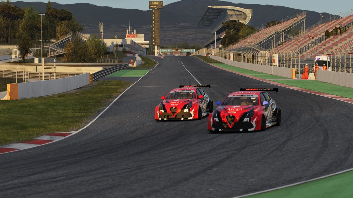 🏆 <a href="/SimuRacer/">SimuRacer</a> 🏆
#Giulettacup

🏁 #BarcelonaGP

👥 Pilotos: 
<a href="/JAROCARR/">Javi Rodríguez</a>
@maginberto

⏰ 22:20h
📺 youtu.be/_rgnG3EiyH4

#GoReds🔴🦅