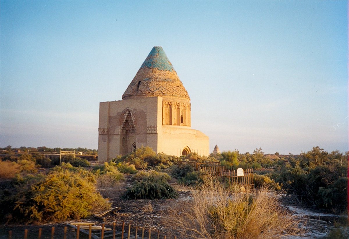 In the UNESCO site of Konye-Urgench lies the mausoleum of Ala ad-Din Tekish (?-1200), ruler of the Khwarezmian empire. While he was a great conqueror he was also a bit of a Game of Thrones character, fighting his brother for the throne and murdering his mother Konye-Urgench 