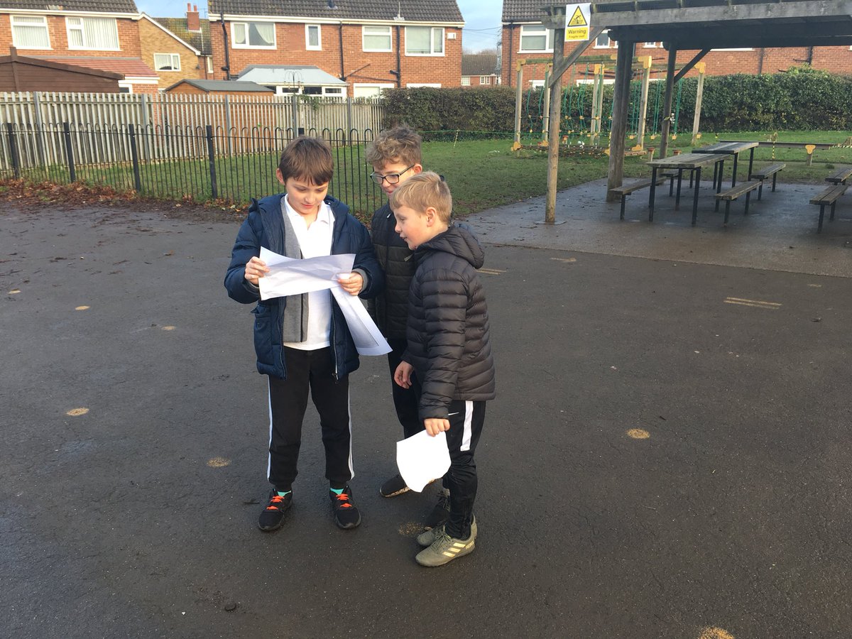 SpringCottagePS's tweet image. Another fun orienteering lesson for #springcottage5L and #springcottage5T #springcottagesports