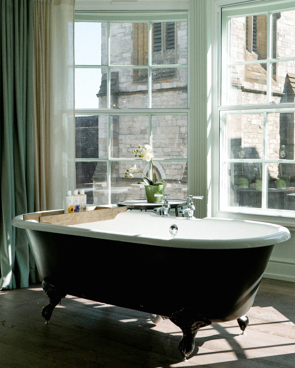 So happy to be open again this week. Come and share the fun with a one off Dinner, Bed &amp; Breakfast offer from £100 for 2 on Wednesday at all our pubs &amp; hotels. Use the code STAY100 and find your perfect Stay Original bolthole at ow.ly/H29550CyuNw