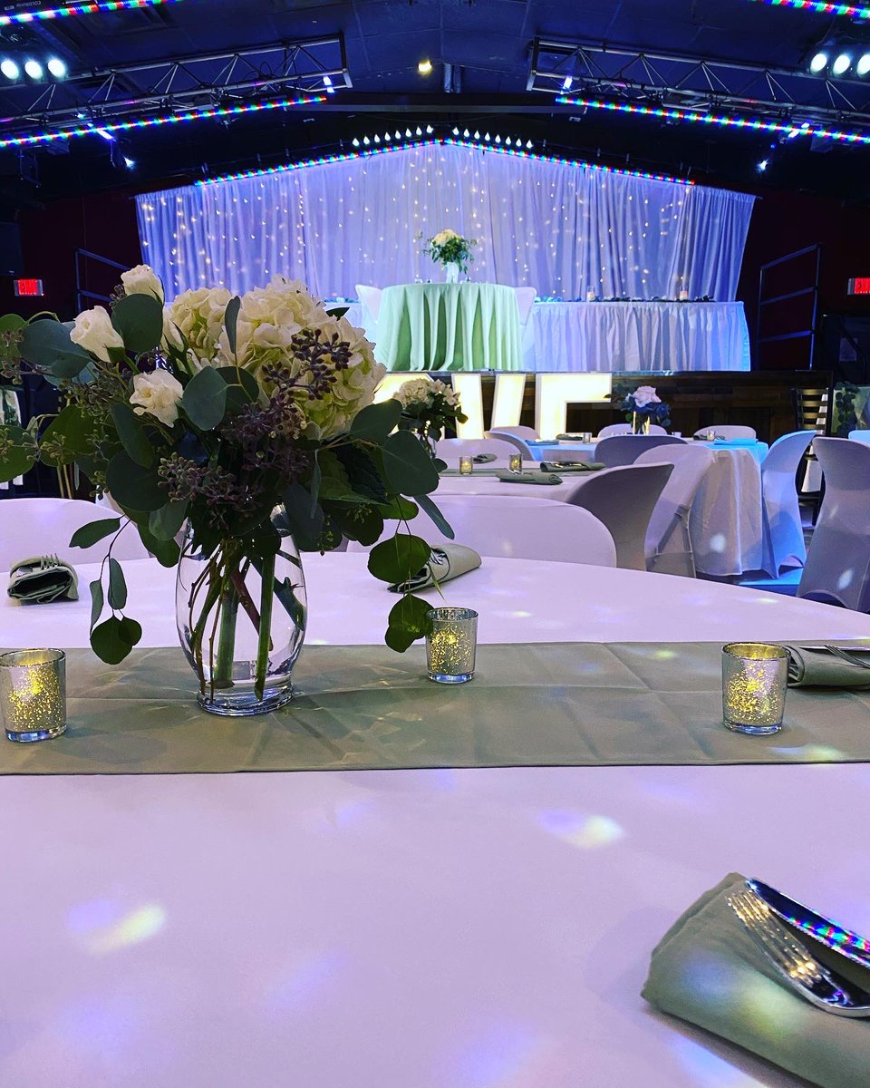 The Zoo Bar tweet media