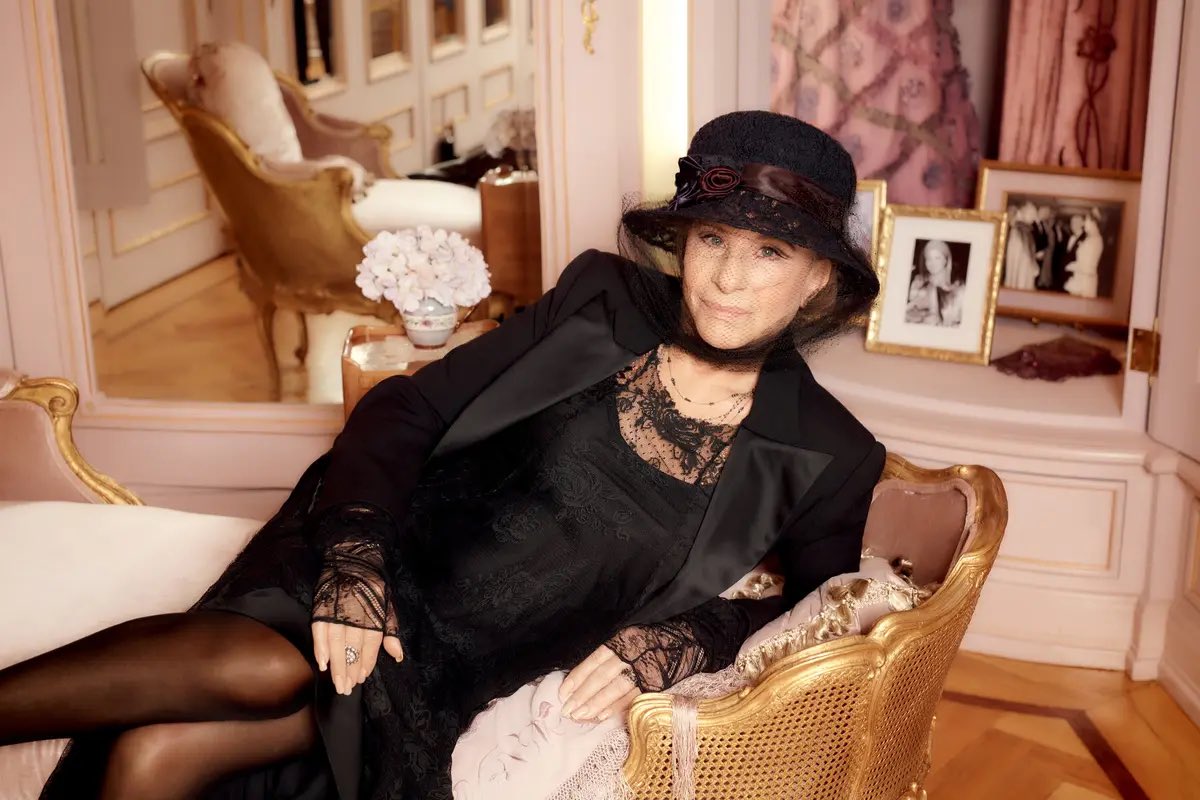 BSdoingthings's tweet photo. thank you Barbra Streisand and may God bless you in every way @BarbraStreisand https://t.co/yoQtrhI5vT