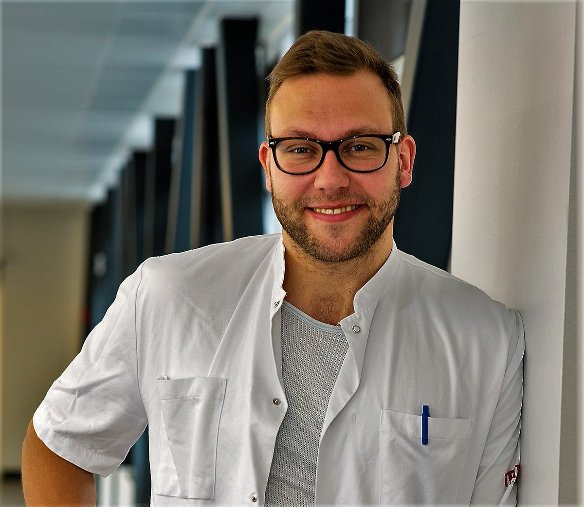 RECEM_CFA's tweet photo. Based on findings by @g_lauridsen et al, @Ilcor_org has issued a strong recommendation against the use of the UN10 rule as a sole strategy to terminate in-hospital resuscitation🙅

📄https://t.co/V6G2BRB92e

#resuscitation #akutforskning https://t.co/DQuDnuNclE