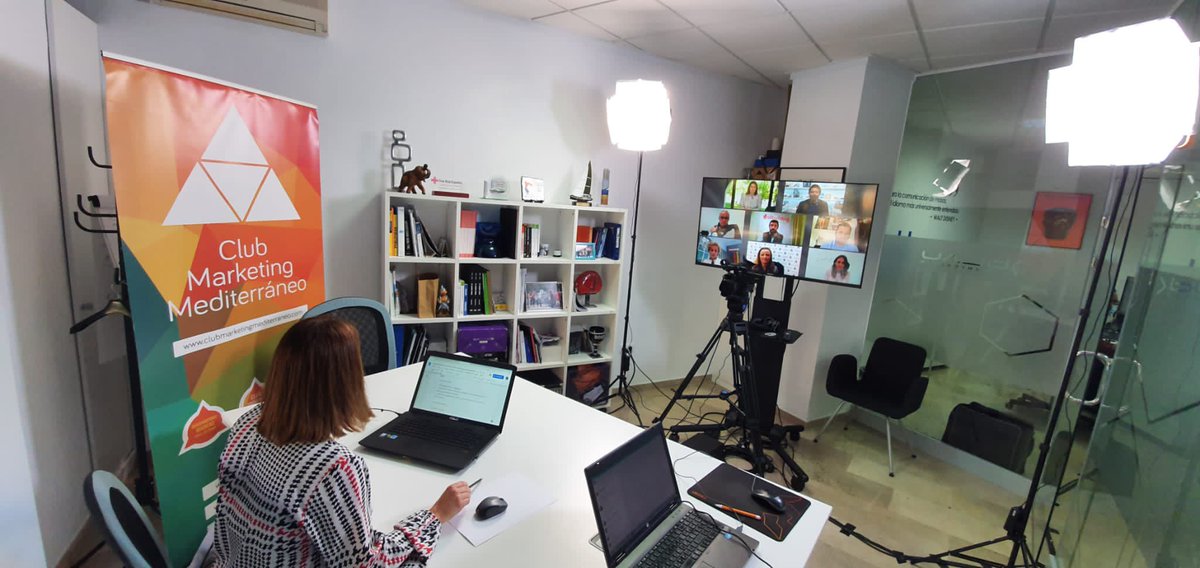 PuriNaya's tweet photo. 🙋🏻‍♀️ Estamos preparados para hablar con las marcas de referencia de #Alicante. 

🕔 A las 16 horas comienza el #MiaThink2020 del @clubmktmed 

🖥 Conéctate en https://t.co/CAFpwzHOtb 

📍 @BlauBenidorm #Benidorm https://t.co/xsnr1pVPIx