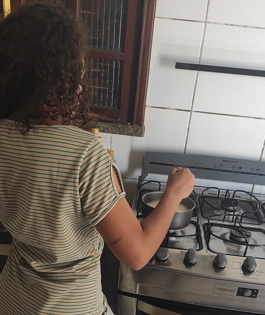 Fazendo almoço e arrumando a cozinha ♥ 