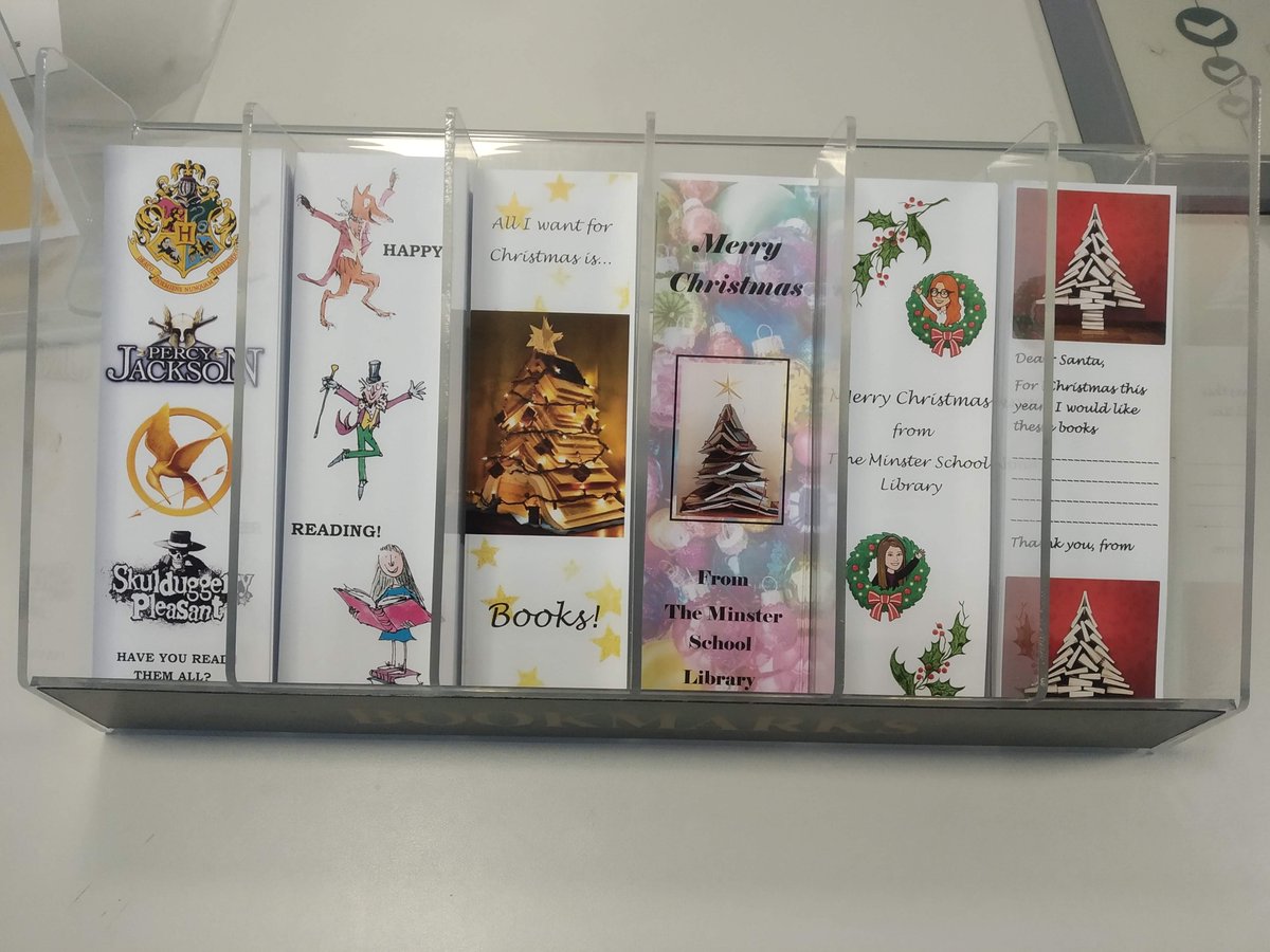 Minster_Library's tweet image. What's under the tree? Some brand new library books and a selection of Christmas bookmarks!