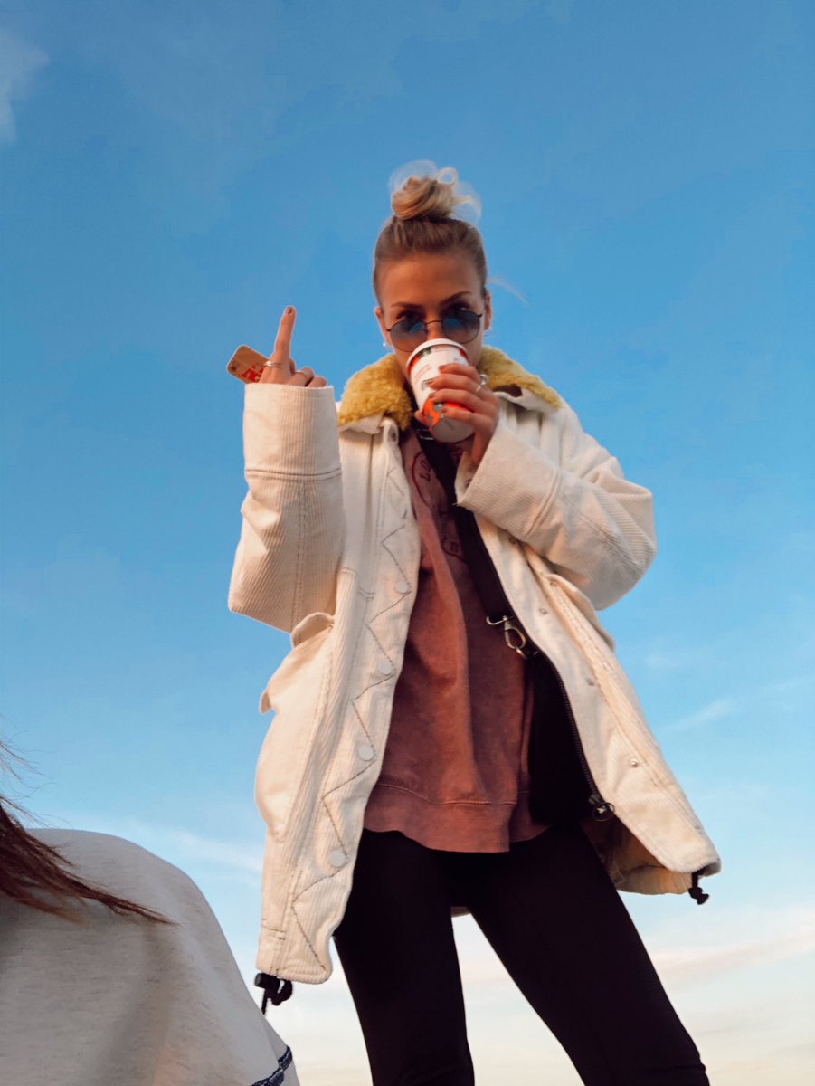 jordynpic's tweet photo. https://t.co/EYHNIgPVyd