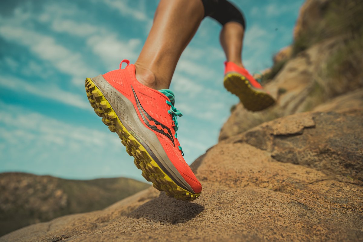 RenoRunningCo's tweet photo. Winter means icy and slick trails! The Saucony Peregrine is the shoe you need to feel confident in any conditions.  Demo the Peregrine for FREE this weekend(12/4-12/6) and see for yourself! Reserve below:
https://t.co/KTEh1UXWnO https://t.co/aou5SwMSNf