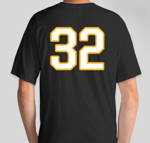 🚨 GIVEAWAY 🚨 

I asked for 30 #PlayLikeAGirl shirts to be sold yesterday &amp; we sold 35! Soo I am giving one away! 

All you have to do is RT this post &amp; I will randomly select someone tomorrow. 

Remember: 100% of the profit from this shirt goes to <a href="/iplaylikeagirl/">Play Like a Girl!</a>
