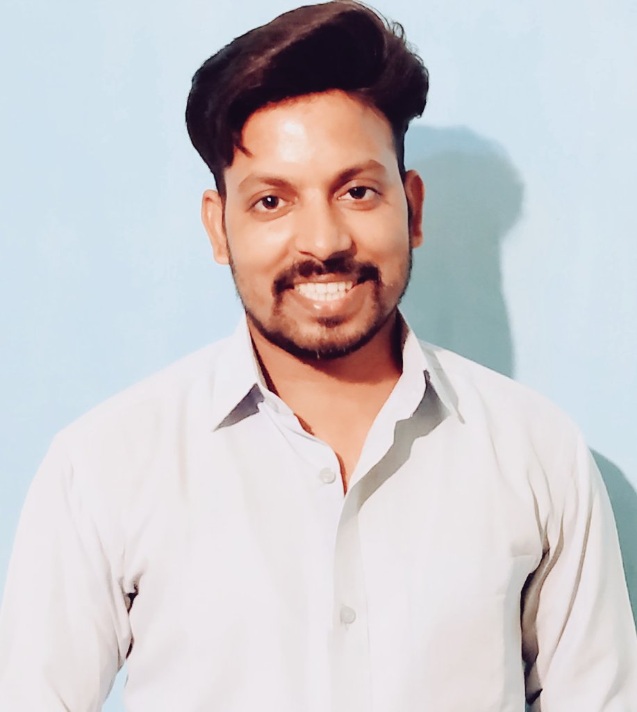 LalitaKumar_'s tweet photo. Actor's Quote:-
No Matter What People Tell You,,
Words And Ideas Can Change the World ."
Robin Williams
#actor #actorslife #actorswork #actorlove https://t.co/PjbwK5gk9o