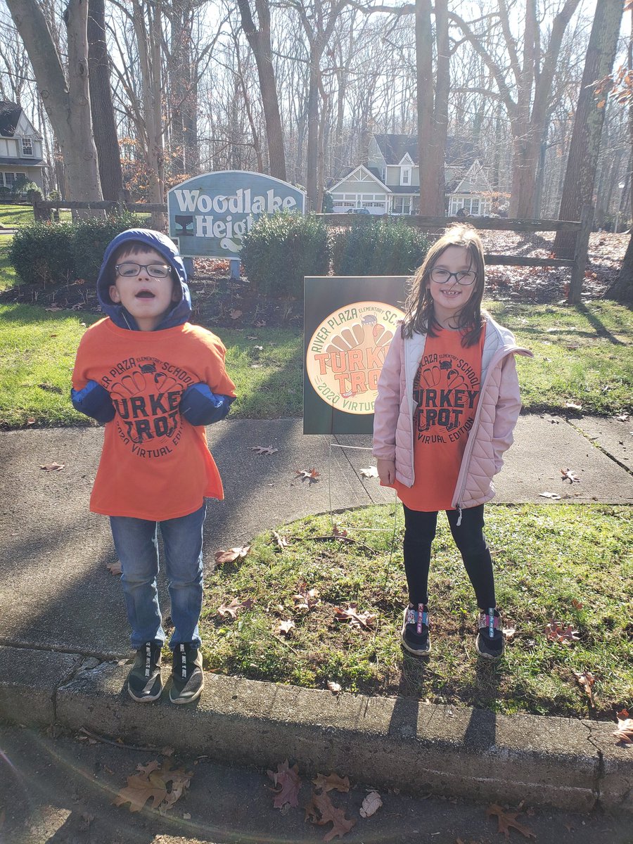 Danielle Ferrara tweet media