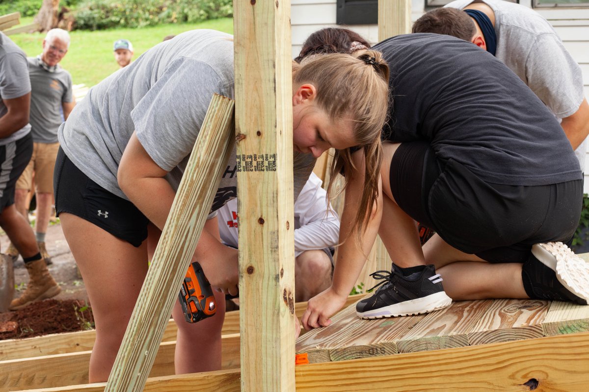 OperationBkyd's tweet photo. Thank you to ALL who volunteered with us Summer 2020!
Wanna start planning a Summer 2021 service project?
Get in touch today!
.
.
.
#operationbackyard #repairknox #peopleoverprojects #volunteer #865life #knoxrocks https://t.co/61Q9ZVCAHM