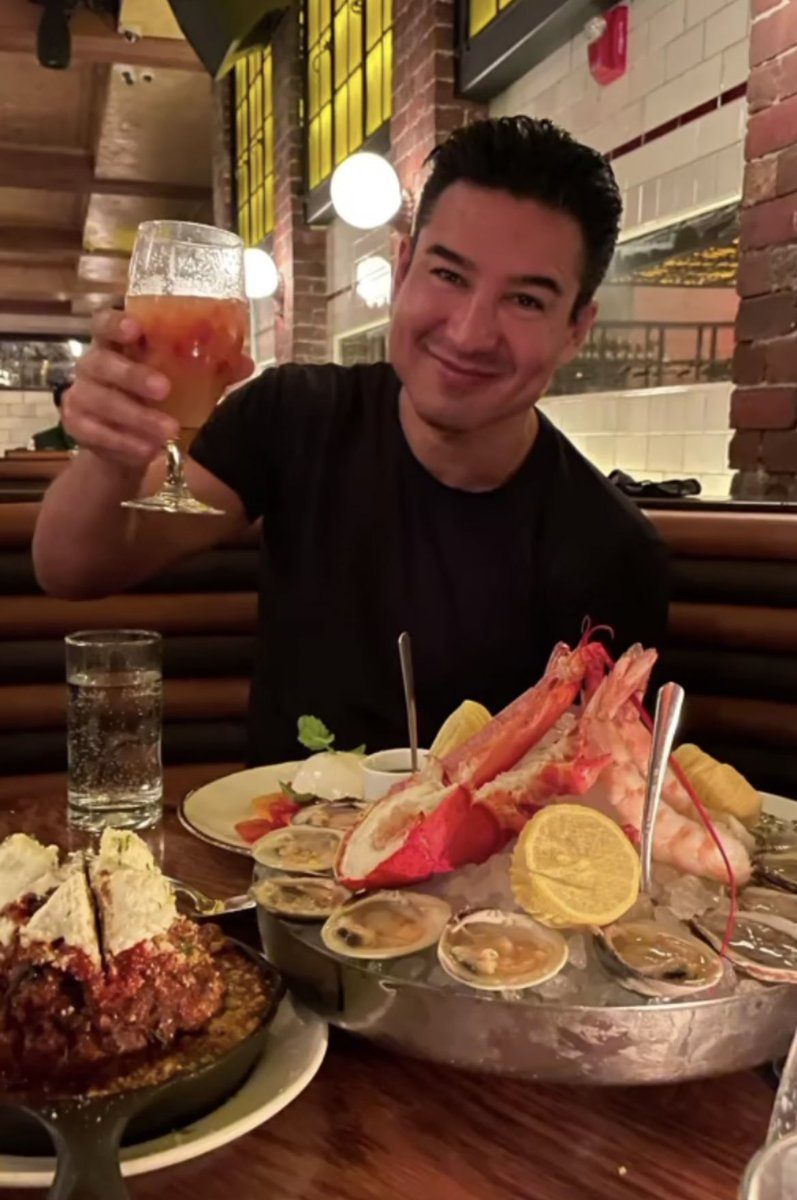 LAVO New York tweet media