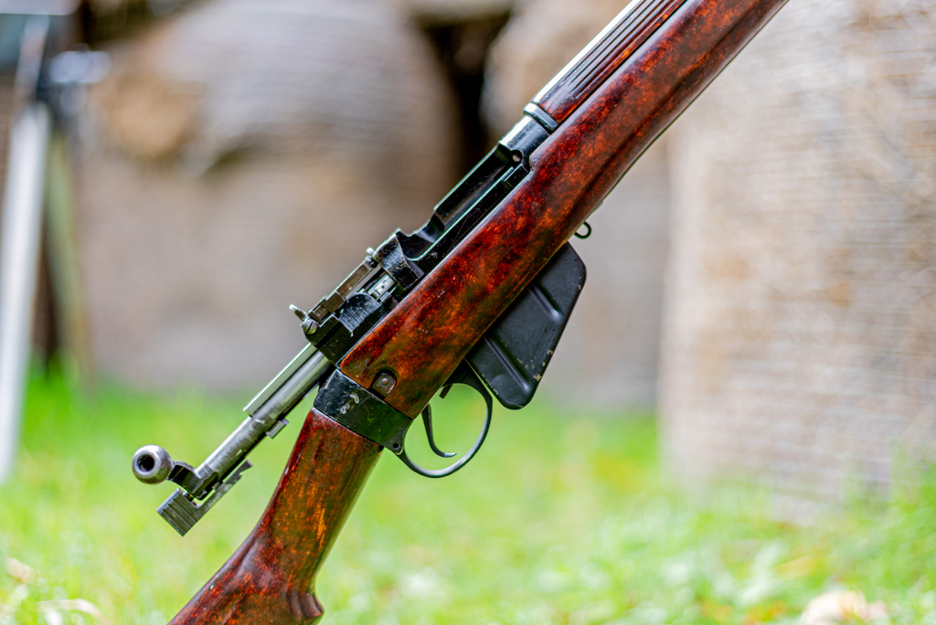 A classic military rifle. Do we have any Lee Enfield shooters following? Or does anyone want to get one?⁣

#gunroom #leeenfield #303 #british #303british #firearmphotography #gunsdaily #firearmsdaily #britishguns #britishshooting #uklegal #shootingcommunity