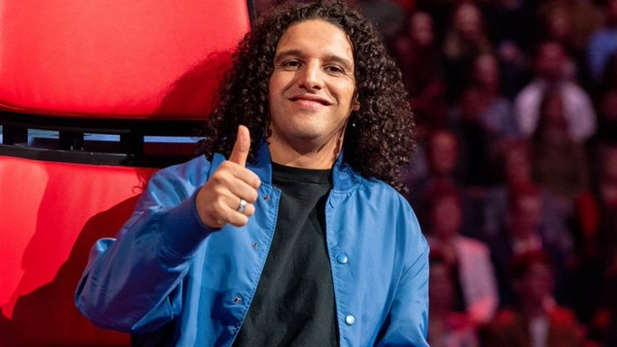 arnenlots's tweet photo. Ali B geeft toe: 'Ik kan niet goed zingen' 
https://t.co/Hn2xt6GzE8 https://t.co/tgCNRG3mHp