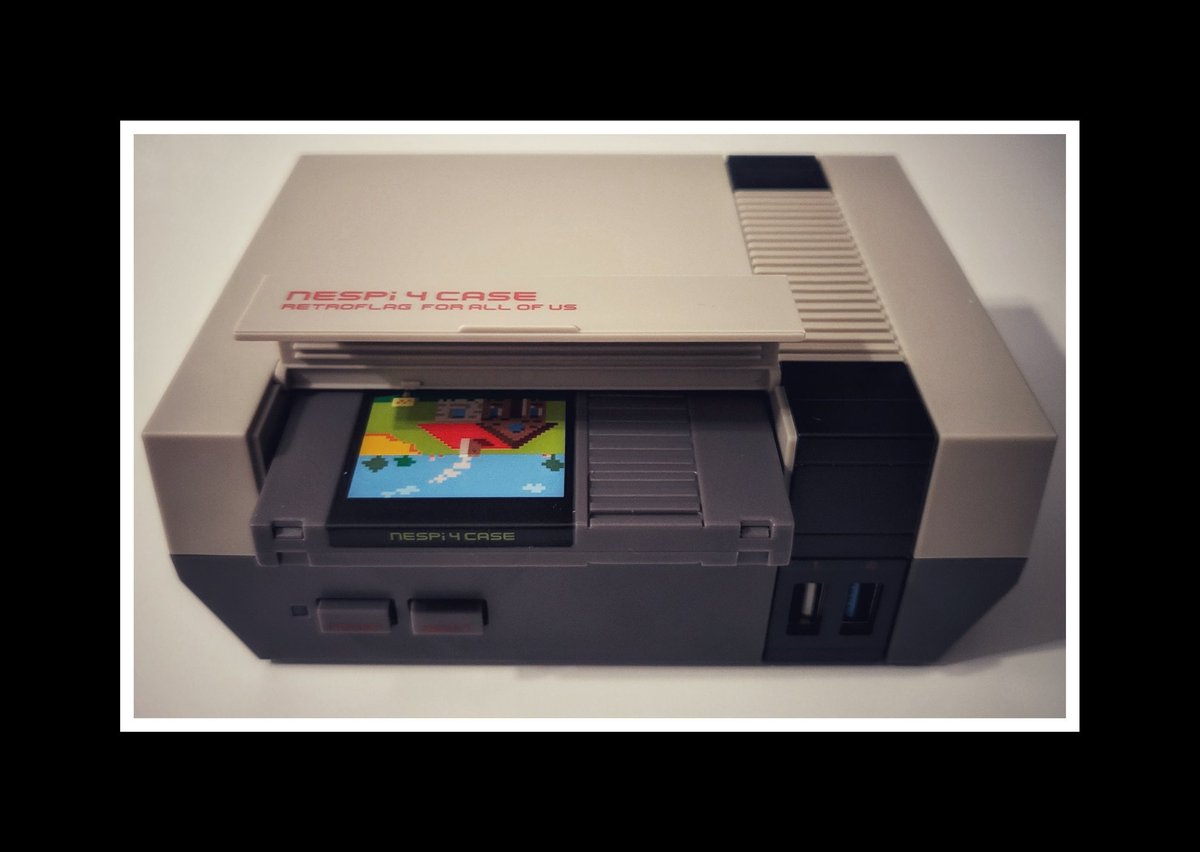 Karillo_CC's tweet photo. #RETROGAMING #retroflag #nespi4case #raspberrypi #rpi4 #retropie https://t.co/TpAITRkDJi