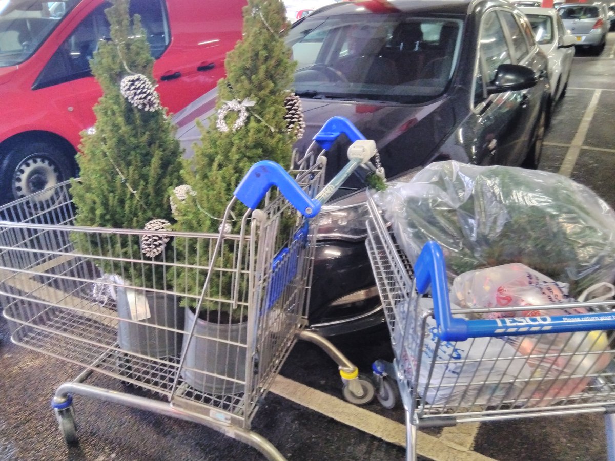 elaine fox (@elainefox18) on Twitter photo Walkden Tesco donated real and artificial Christmas π trees & decoration to <a href="/StAnnsHospice/">Moya Cole Hospice</a> little hulton helping bring some cheer <a href="/GaryAshton68/">Gary Ashton</a> <a href="/SimonKirkham3/">Simon Kirkham</a> <a href="/KeeleyMP/">Baroness Keeley of Worsley (also on BlueSky)</a> @ Walkden Tesco donated real and artificial Christmas π trees & decoration to <a href="/StAnnsHospice/">Moya Cole Hospice</a> little hulton helping bring some cheer <a href="/GaryAshton68/">Gary Ashton</a> <a href="/SimonKirkham3/">Simon Kirkham</a> <a href="/KeeleyMP/">Baroness Keeley of Worsley (also on BlueSky)</a> @