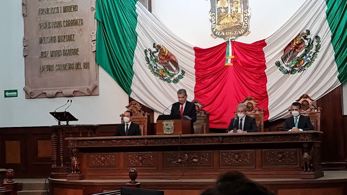 jericoabramo's tweet photo. Iniciando el 3er informe de resultados del Gobernador @mrikelme https://t.co/dA10iORKpZ