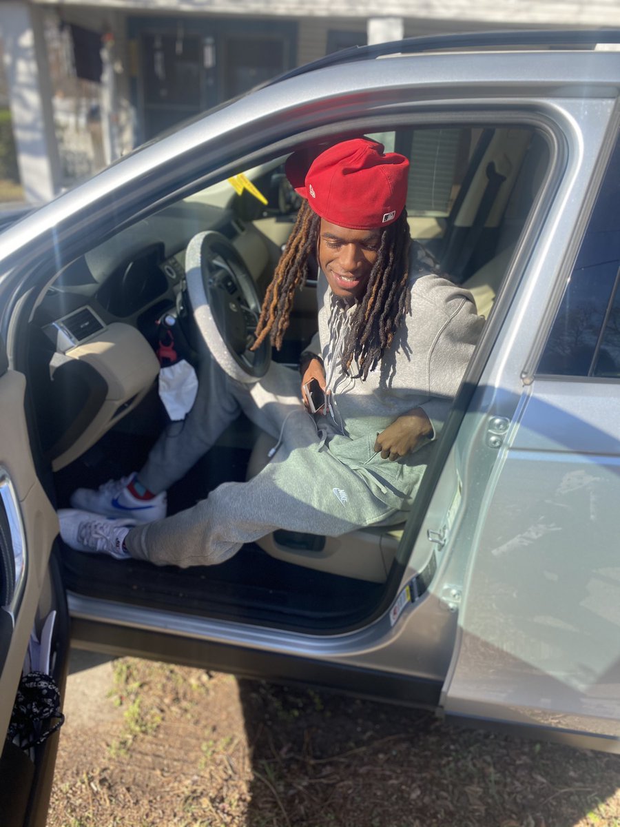 CMoney99_'s tweet photo. Yo Main Bitch I Probably Hit Ha &amp; ya Homie Sister even Doe Dats Folks Cousin...  🦁 https://t.co/kL48LMW4uS