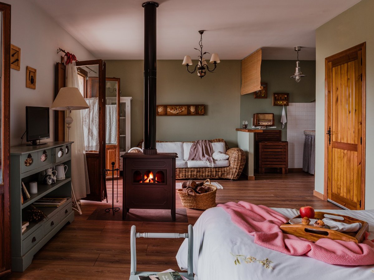 He escrito esta lista: 10 hoteles a menos de una hora de Madrid. Madrid sin salir de Madrid. Servicio público en estado puro.
En @CNTravelerSpain, por supuesto.
https://t.co/pO95dWiX7p https://t.co/FpHvrHaTEm