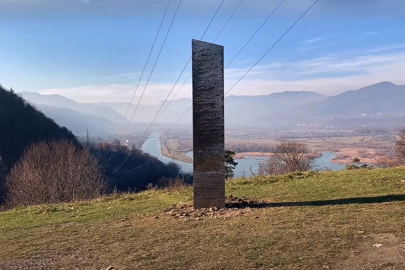 DailyMirror's tweet image. Mystery monolith identical to one which disappeared in Utah reappears in Europe

mirror.co.uk/news/world-new…