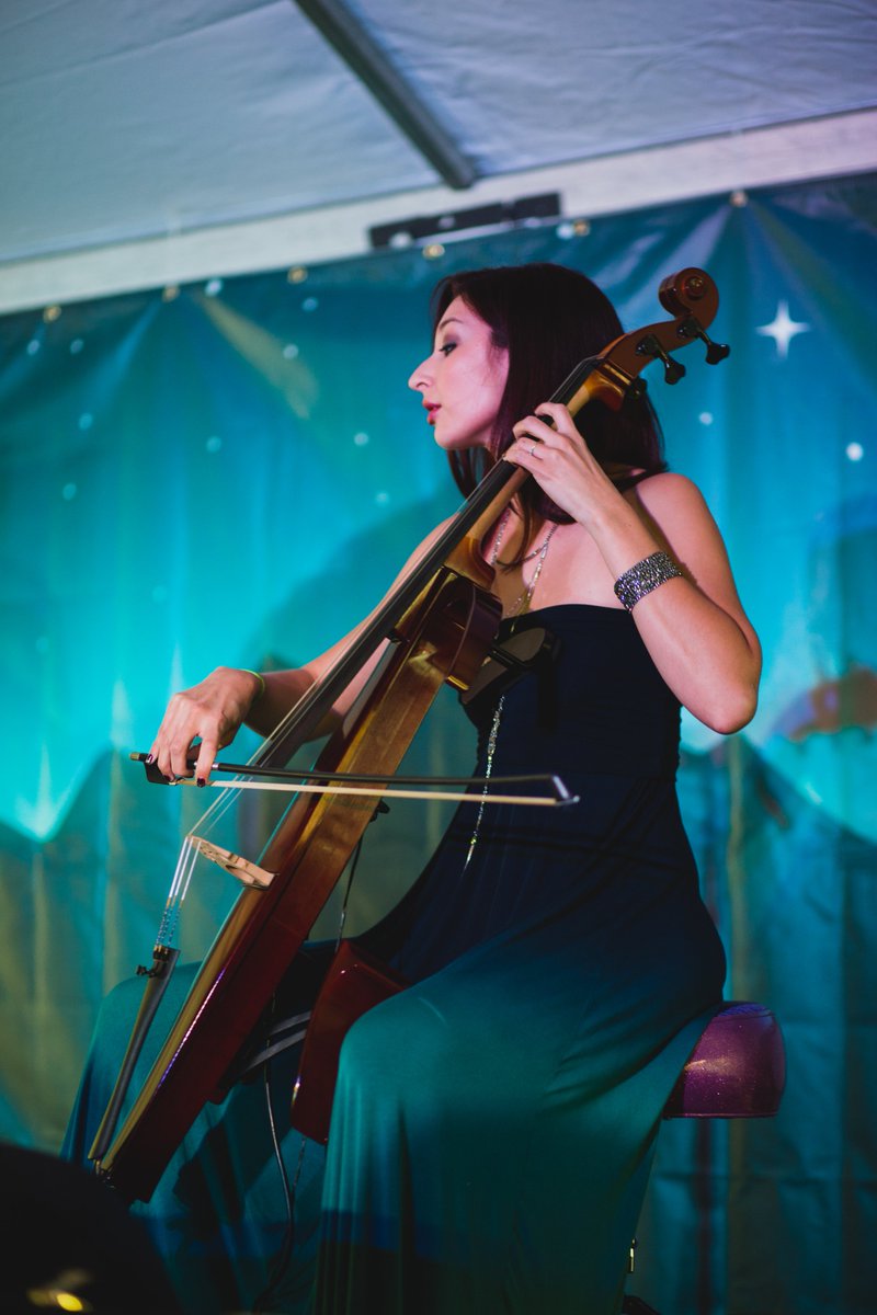 BohemianNights's tweet photo. The singing of a cello takes you on a journey through space and time. 🚀⏳ 
Here’s a nod to cellists and their superpowers! 🎶✨ 
#focomusic #cellolove #cellomagic 
📸: @myPHOCO | @PostParadise | @iancookemusic | @OtisTaylorBand https://t.co/VA19ErP8nA