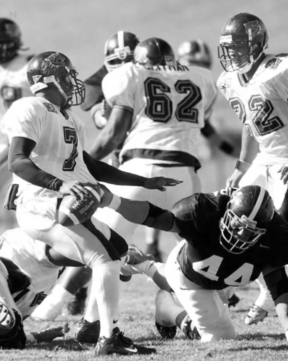 BCUGridiron's tweet image. ON THIS DAY (11/30)
1956  d. Florida Memorial 39-6
1977, 2002 and 2013 -- NCAA Playoff Games at UC-Davis (L34-16), Georgia Southern (L34-0) and Coastal Carolina (L48-24)
2015 -- @CoachTerrySims  named MEAC Coach of The Year