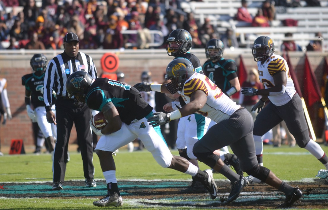 BCUGridiron's tweet image. ON THIS DAY (11/30)
1956  d. Florida Memorial 39-6
1977, 2002 and 2013 -- NCAA Playoff Games at UC-Davis (L34-16), Georgia Southern (L34-0) and Coastal Carolina (L48-24)
2015 -- @CoachTerrySims  named MEAC Coach of The Year