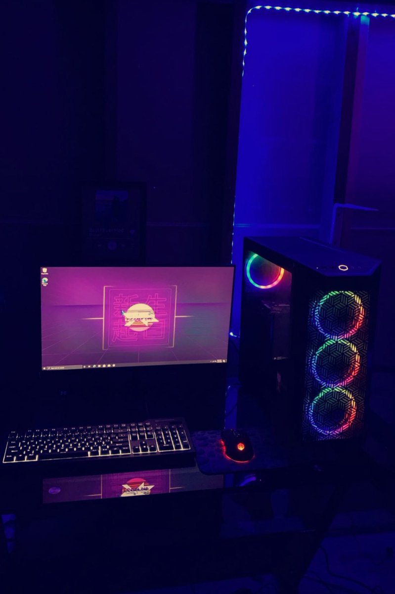 Got my first/ new PC Yesterday LETS GOO 👌🏼
