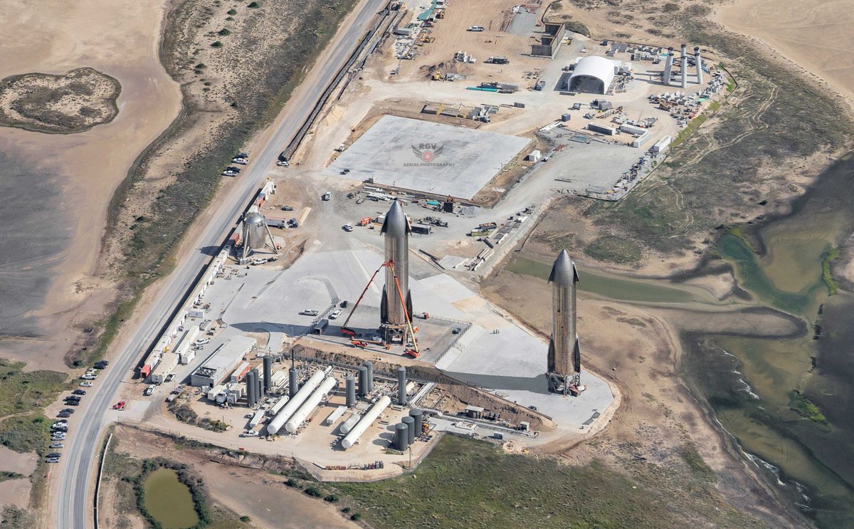 Two complete Starships!🚀🚀
#spacex #bocachica #starship 
(2200ft msl, 11/27 PShopped)