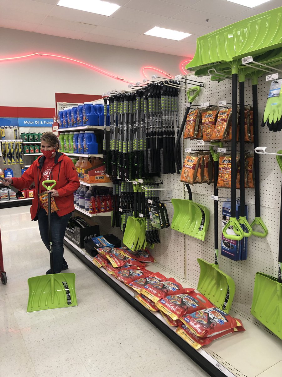 Echo Batey tweet media