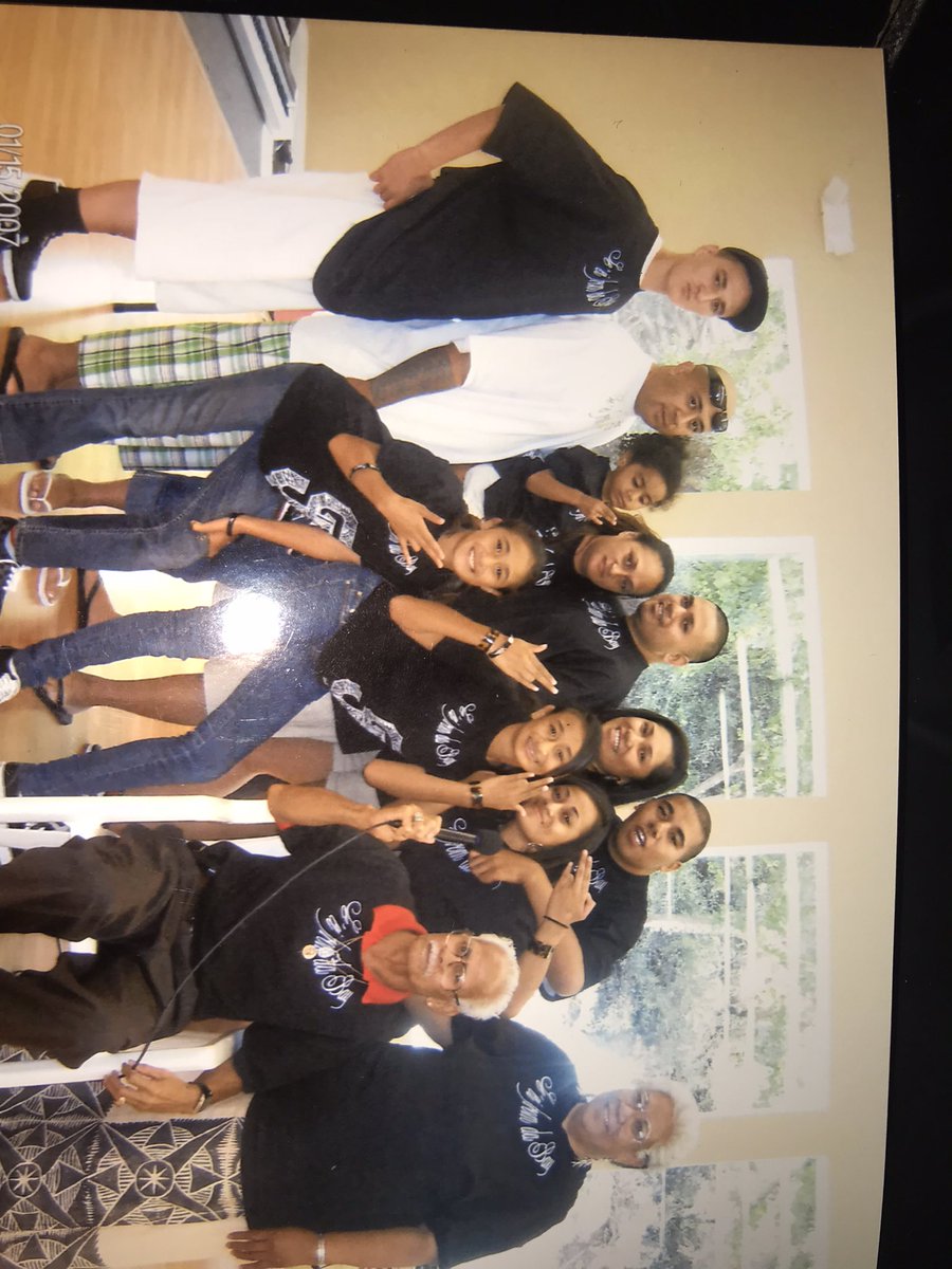 Uso_Smoov_'s tweet image. 3 years already, smh dam I still don’t like saying it. I love you Joe, foreva living thru me. Long Live my brotha. #LLJC 💯💙